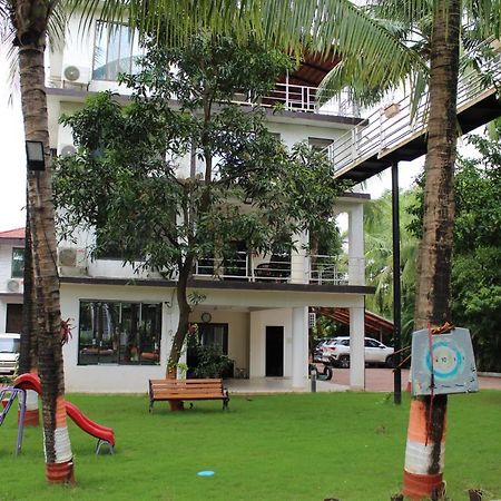Ambhai Farmhouse Wada Exterior photo